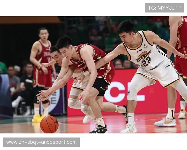 CBA赛场是篮球场还是足球场？新球迷入门必读