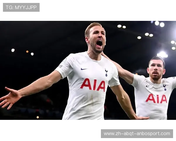 英超球队拟人化形象创作与社交传播效果